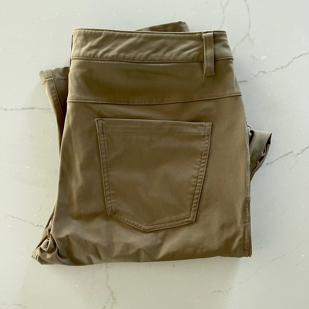 Men’s Lululemon ABC Classic Pant